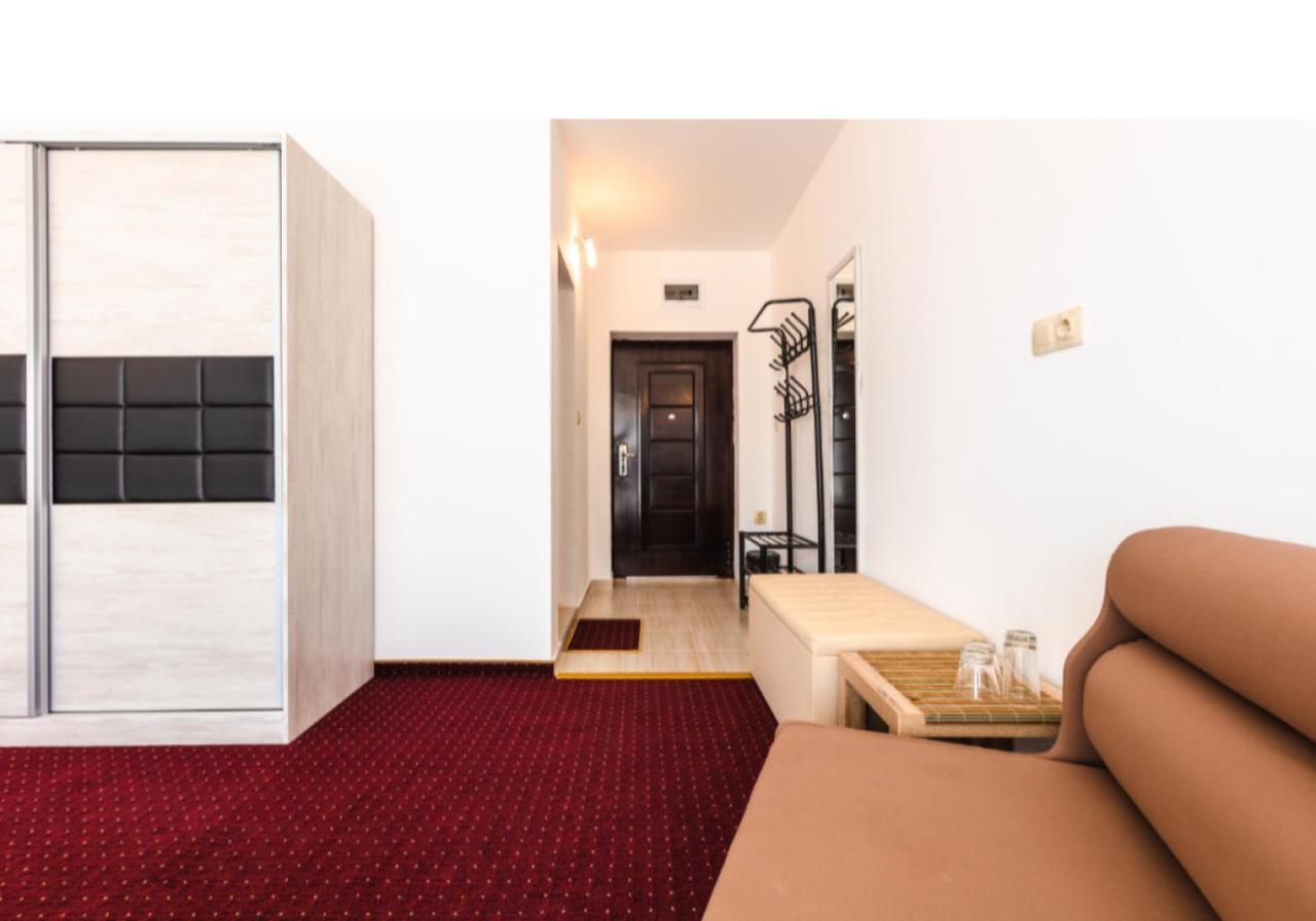 Guest House Theona オブゾー エクステリア 写真
