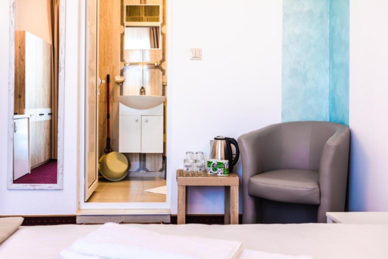 Guest House Theona オブゾー エクステリア 写真