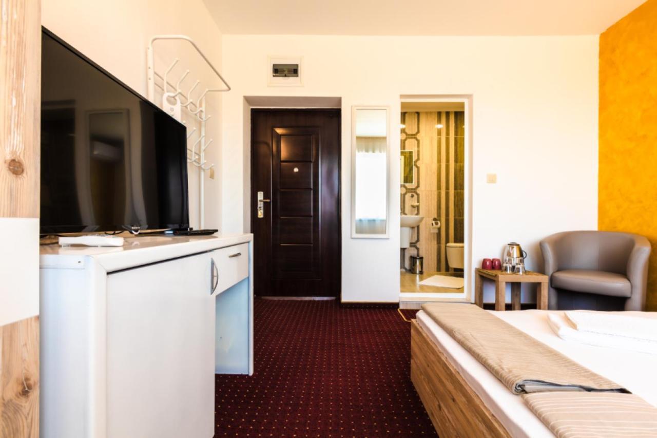 Guest House Theona オブゾー エクステリア 写真